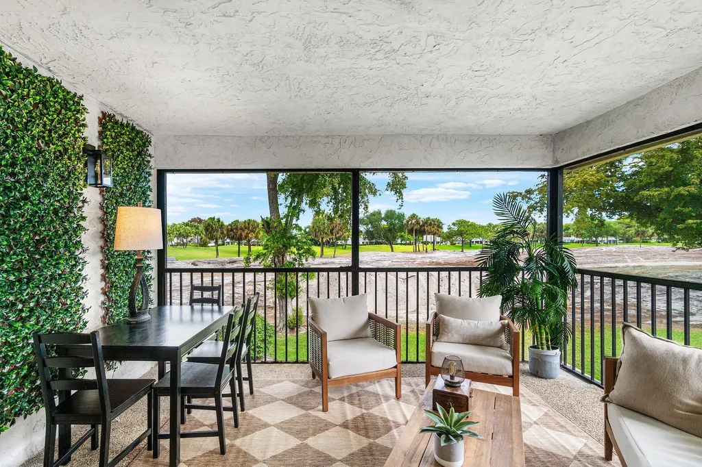 15 Westgate Lane Boynton Beach FL 33436