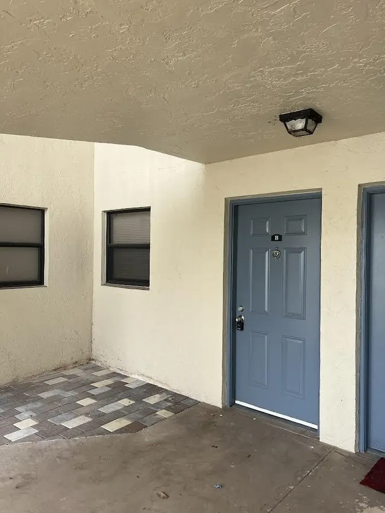 1453 Lake Crystal Drive West Palm Beach FL 33411