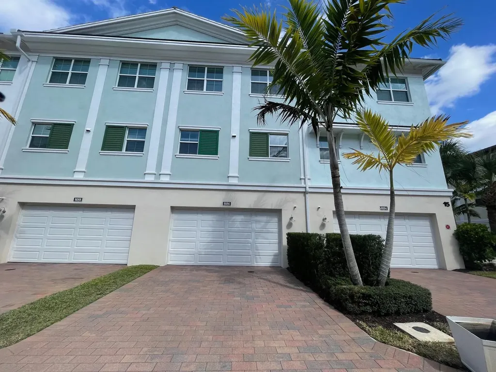 8086 Hobbes Way Palm Beach Gardens FL 33418