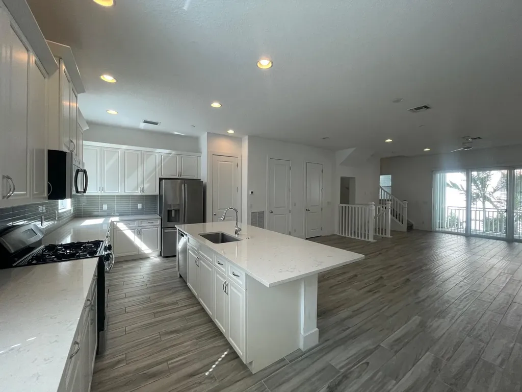 8086 Hobbes Way Palm Beach Gardens FL 33418