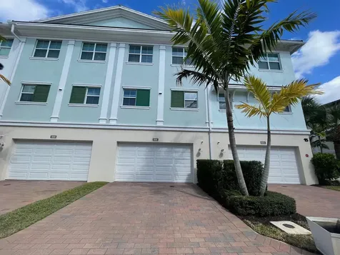 8086 Hobbes Way Palm Beach Gardens FL 33418