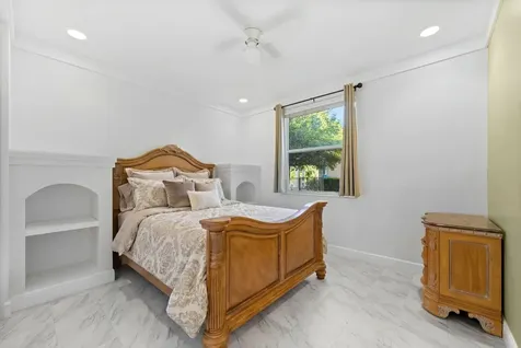 15273 SW 37th Street Davie FL 33331