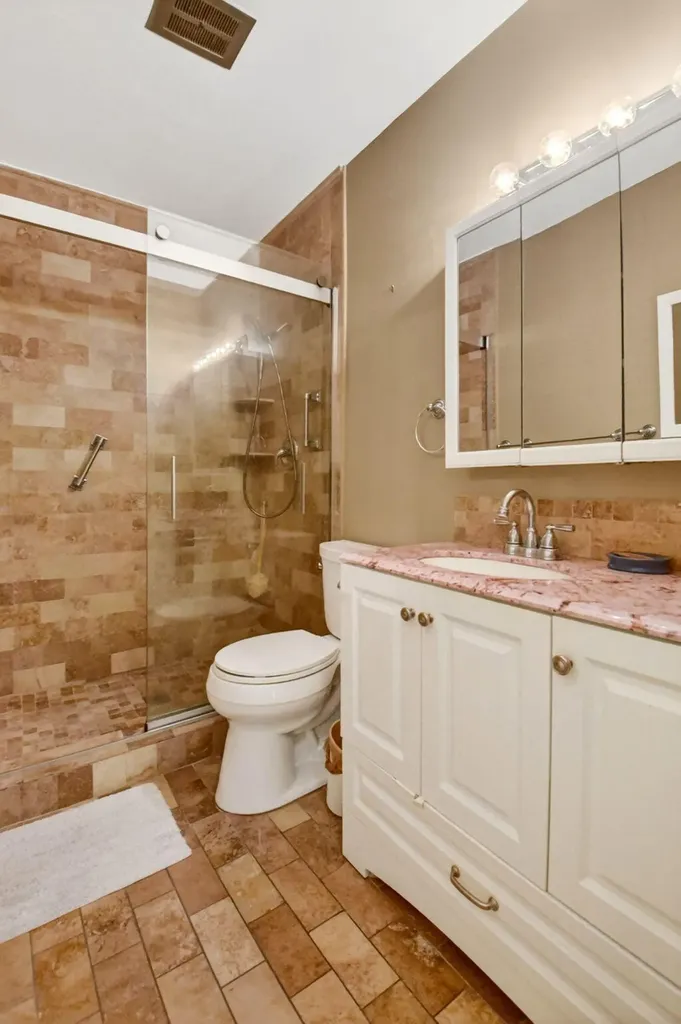 260 Cape Cod Circle Lake Worth FL 33467