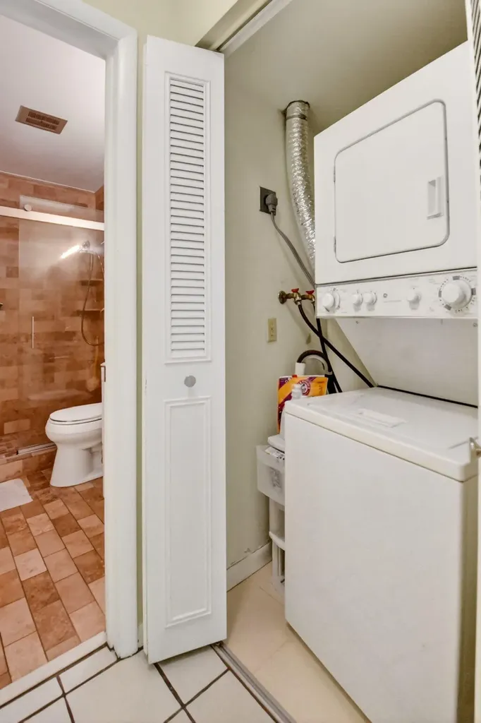 260 Cape Cod Circle Lake Worth FL 33467