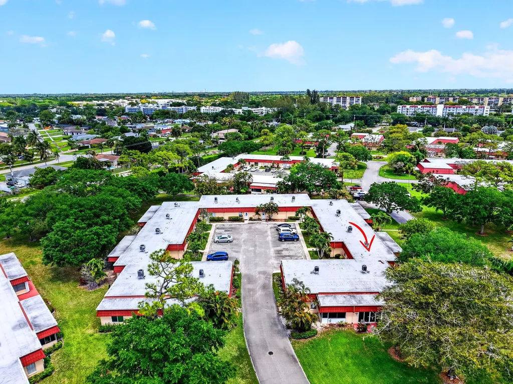 260 Cape Cod Circle Lake Worth FL 33467