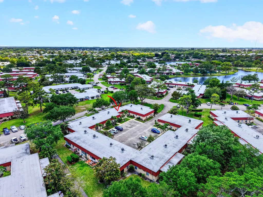 260 Cape Cod Circle Lake Worth FL 33467