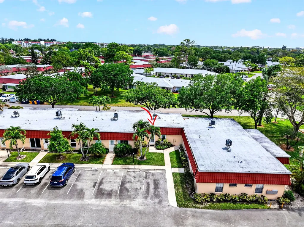 260 Cape Cod Circle Lake Worth FL 33467