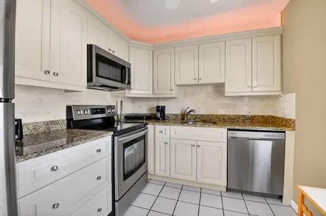 260 Cape Cod Circle Lake Worth FL 33467