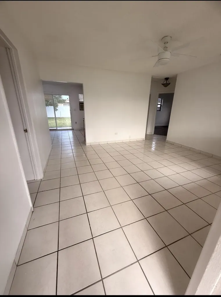 701 NW 74th Avenue Hollywood FL 33024