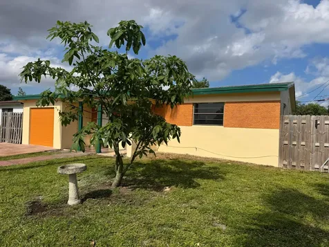 701 NW 74th Avenue Hollywood FL 33024