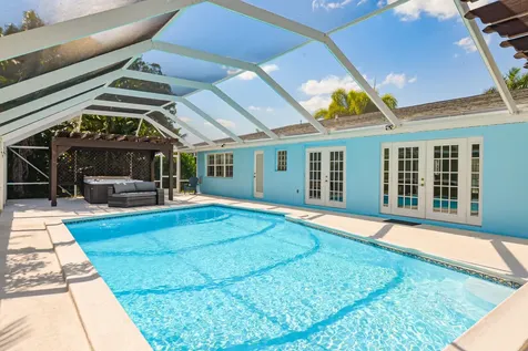 1530 SE Sunshine Avenue Port St Lucie FL 34952