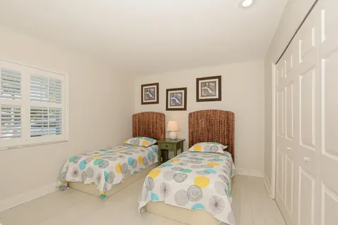1530 SE Sunshine Avenue Port St Lucie FL 34952