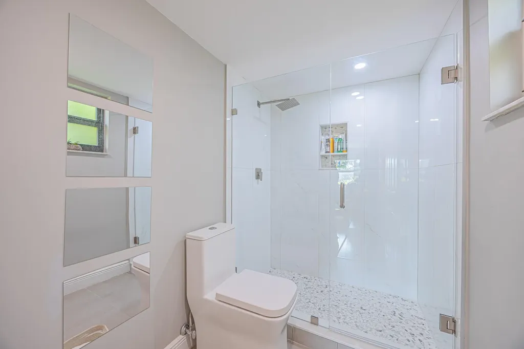 3001 SW 21st Terrace Delray Beach FL 33445