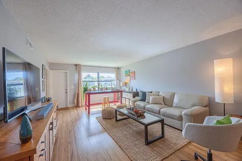 3001 SW 21st Terrace Delray Beach FL 33445