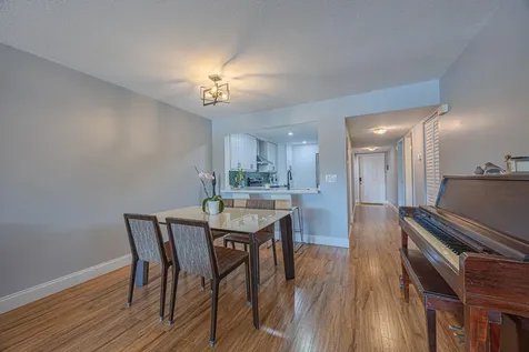 3001 SW 21st Terrace Delray Beach FL 33445