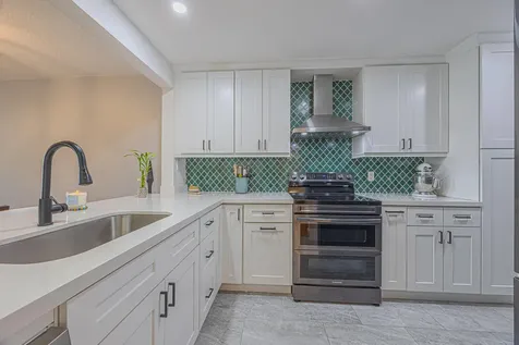 3001 SW 21st Terrace Delray Beach FL 33445