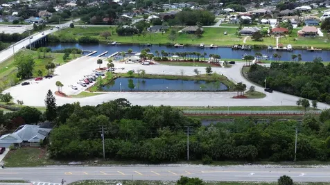 2530 SE Hemsing Street Port St Lucie FL 34984