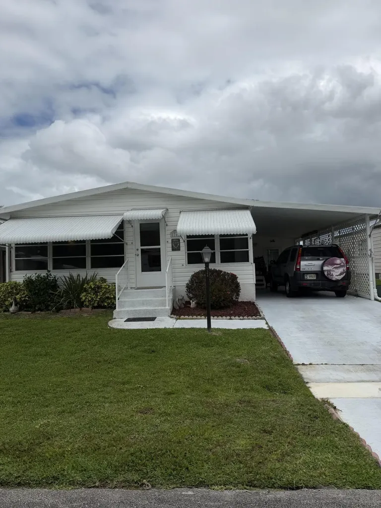 8204 W Bitterbush Lane Port St Lucie FL 34952