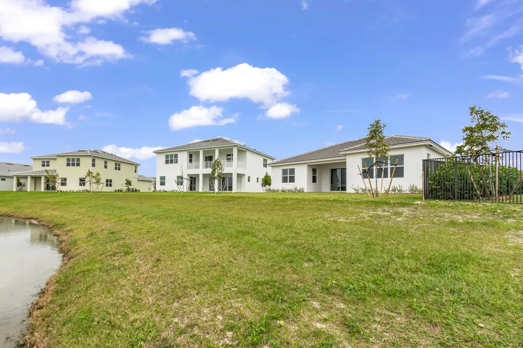 5182 Liberty Lane Westlake FL 33470