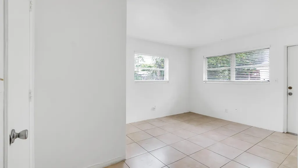 711 SE 15th Street Fort Lauderdale FL 33316