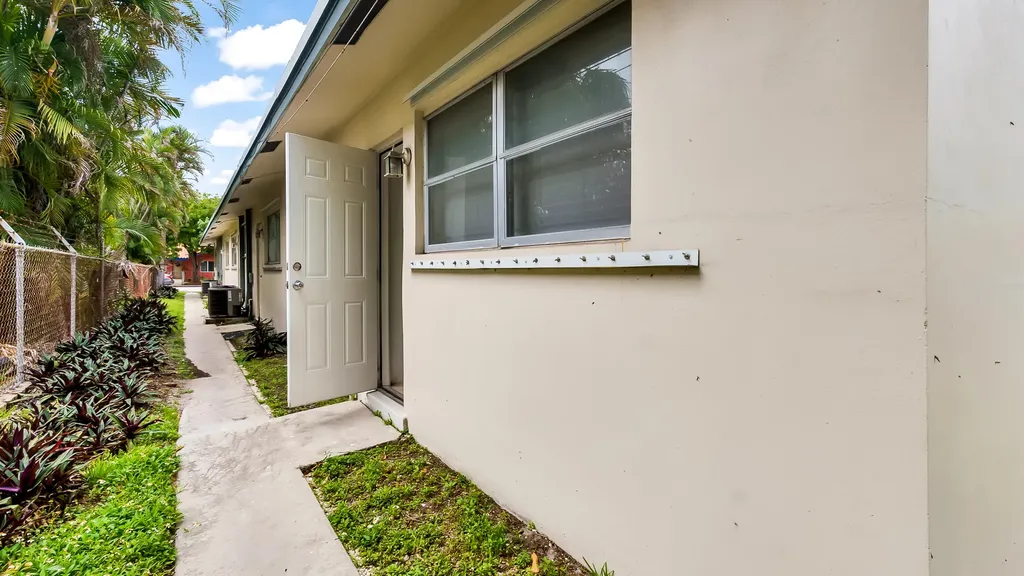 711 SE 15th Street Fort Lauderdale FL 33316