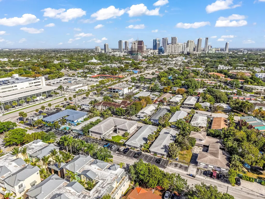 711 SE 15th Street Fort Lauderdale FL 33316