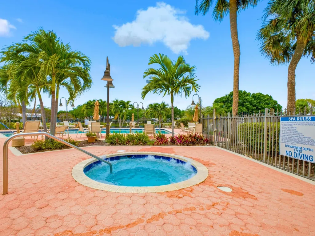 8920 Thumbwood Circle Boynton Beach FL 33436