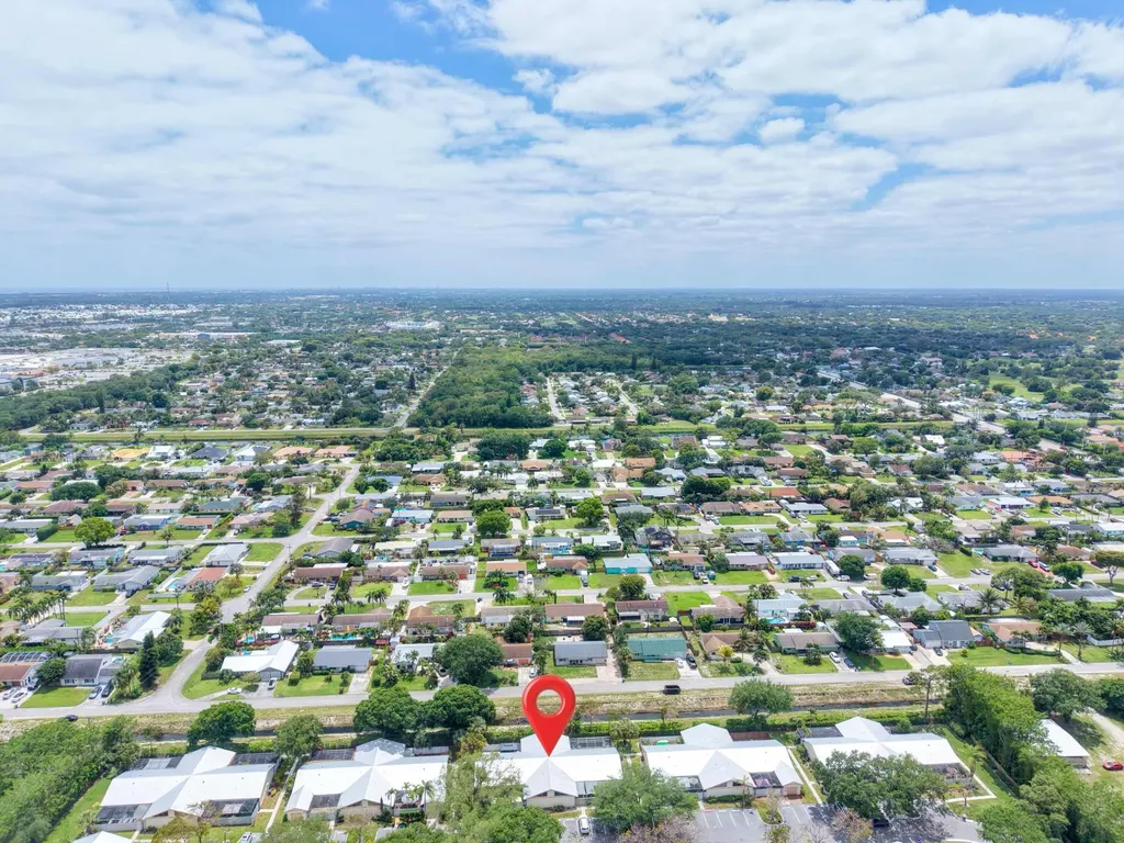 8920 Thumbwood Circle Boynton Beach FL 33436