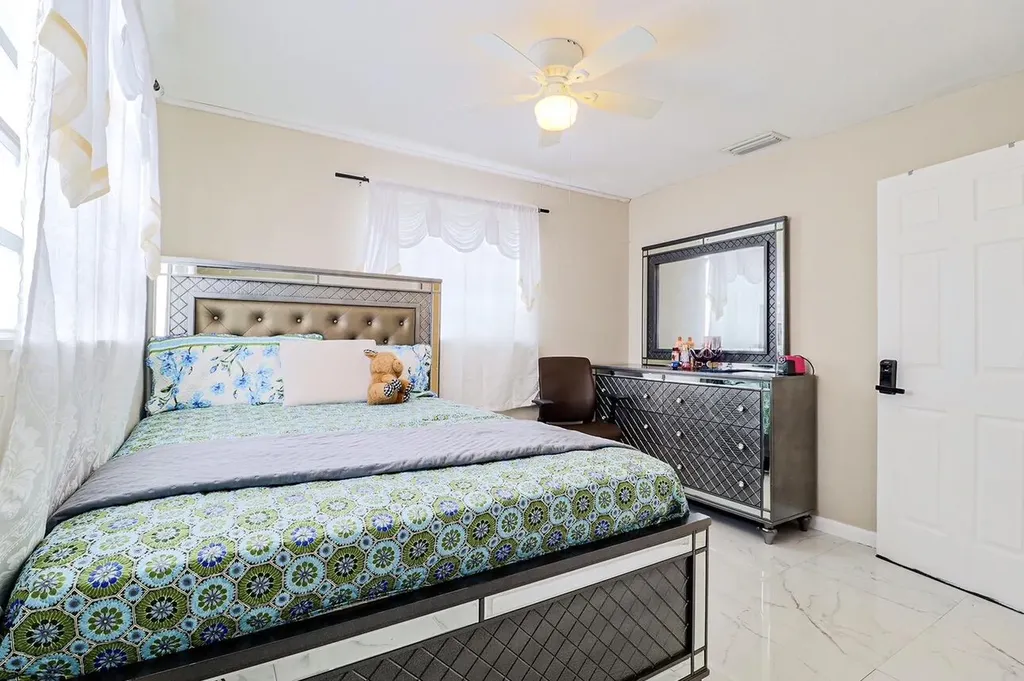 219 NE 6th Avenue Boynton Beach FL 33435