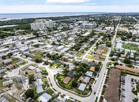 219 NE 6th Avenue Boynton Beach FL 33435