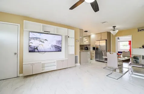 219 NE 6th Avenue Boynton Beach FL 33435