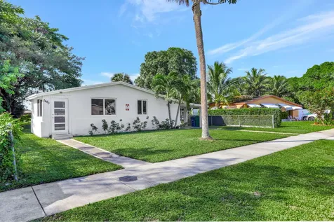 3440 NW 8th Court Fort Lauderdale FL 33311
