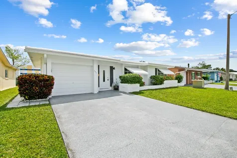 4524 NW 43rd Avenue Tamarac FL 33319