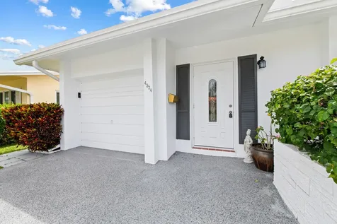 4524 NW 43rd Avenue Tamarac FL 33319