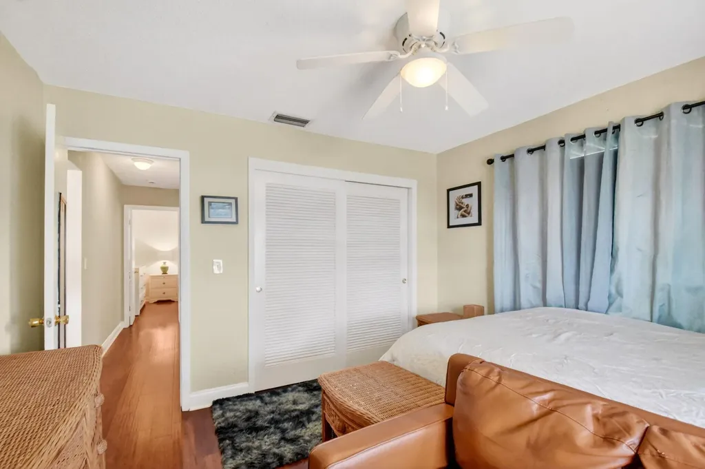 112 SW 9th Street Boynton Beach FL 33426