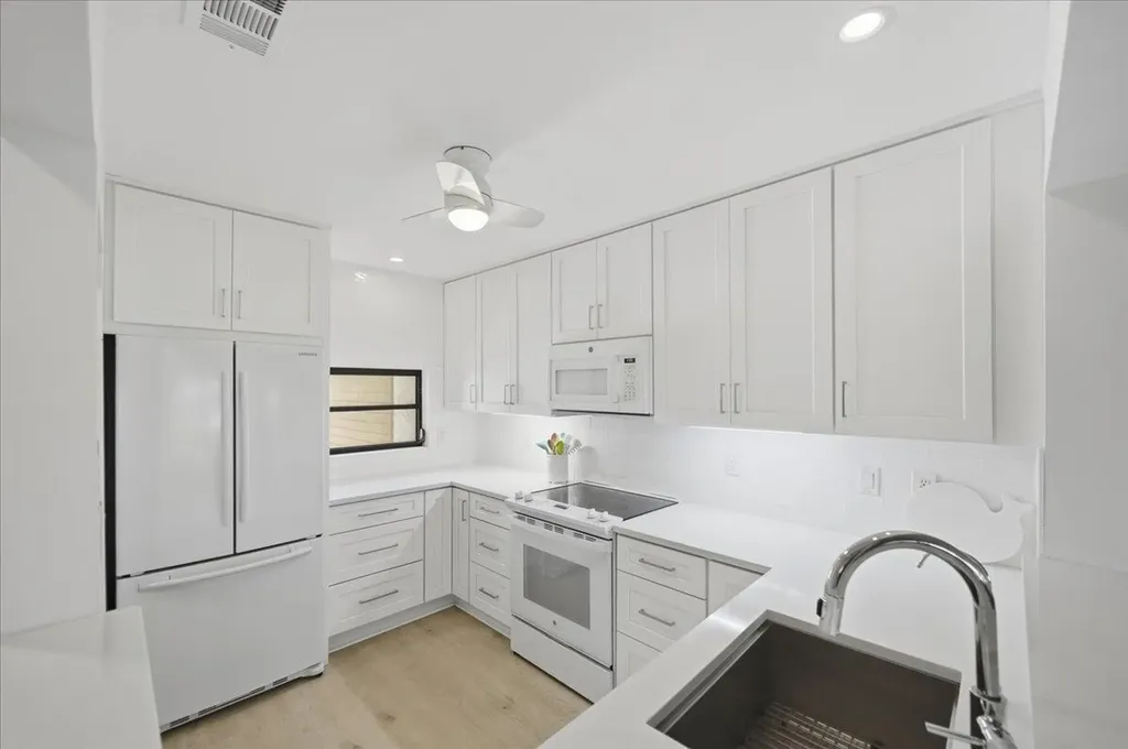 1102 SE Mitchell Avenue Port St Lucie FL 34952