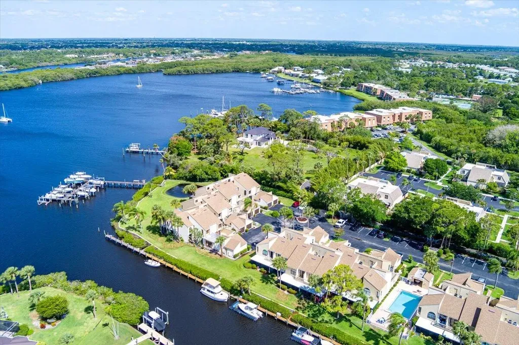 1102 SE Mitchell Avenue Port St Lucie FL 34952