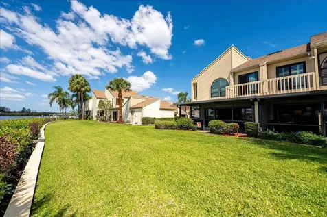 1102 SE Mitchell Avenue Port St Lucie FL 34952