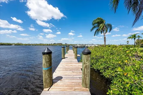 1102 SE Mitchell Avenue Port St Lucie FL 34952