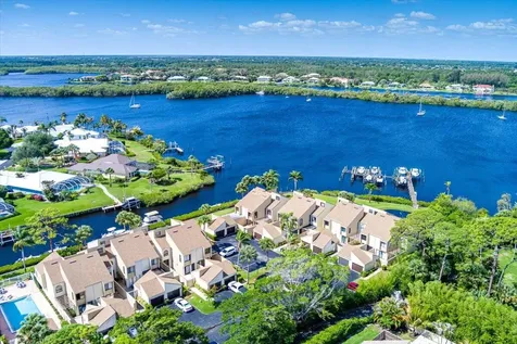 1102 SE Mitchell Avenue Port St Lucie FL 34952