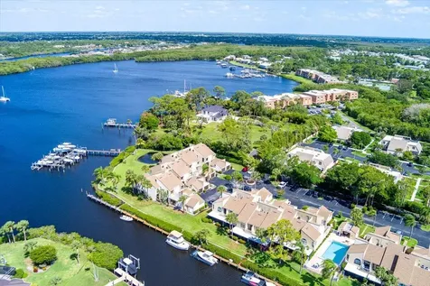 1102 SE Mitchell Avenue Port St Lucie FL 34952