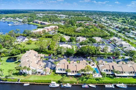 1102 SE Mitchell Avenue Port St Lucie FL 34952