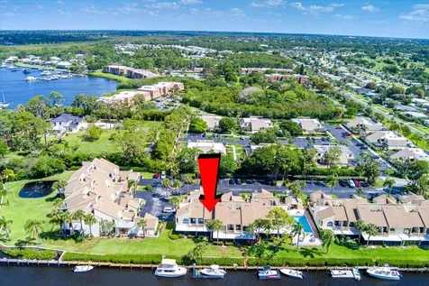 1102 SE Mitchell Avenue Port St Lucie FL 34952