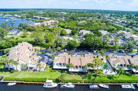 1102 SE Mitchell Avenue Port St Lucie FL 34952