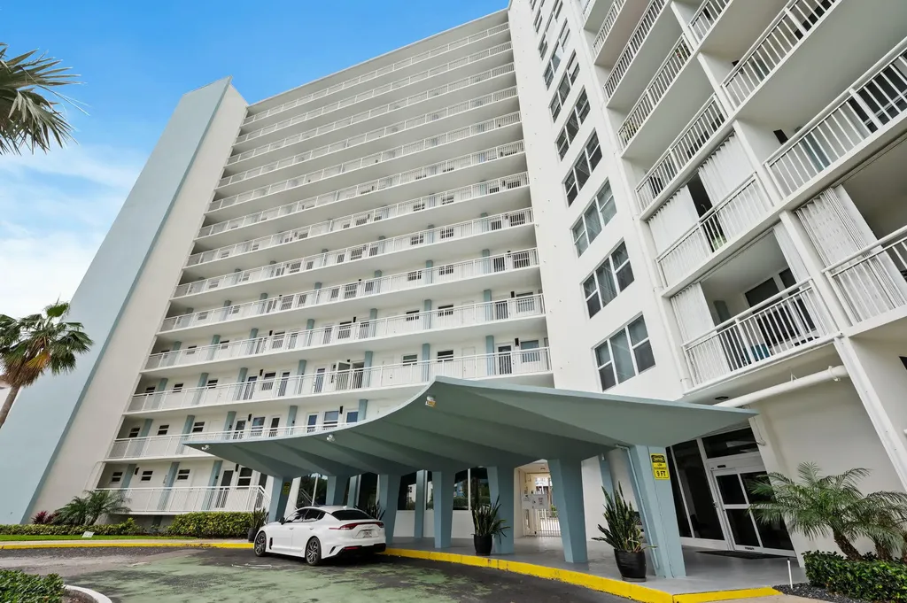 201 N Ocean Boulevard Pompano Beach FL 33062