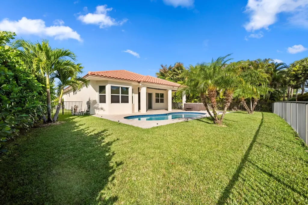 2925 Bellarosa Circle Royal Palm Beach FL 33411