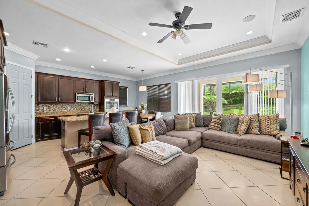 2925 Bellarosa Circle Royal Palm Beach FL 33411