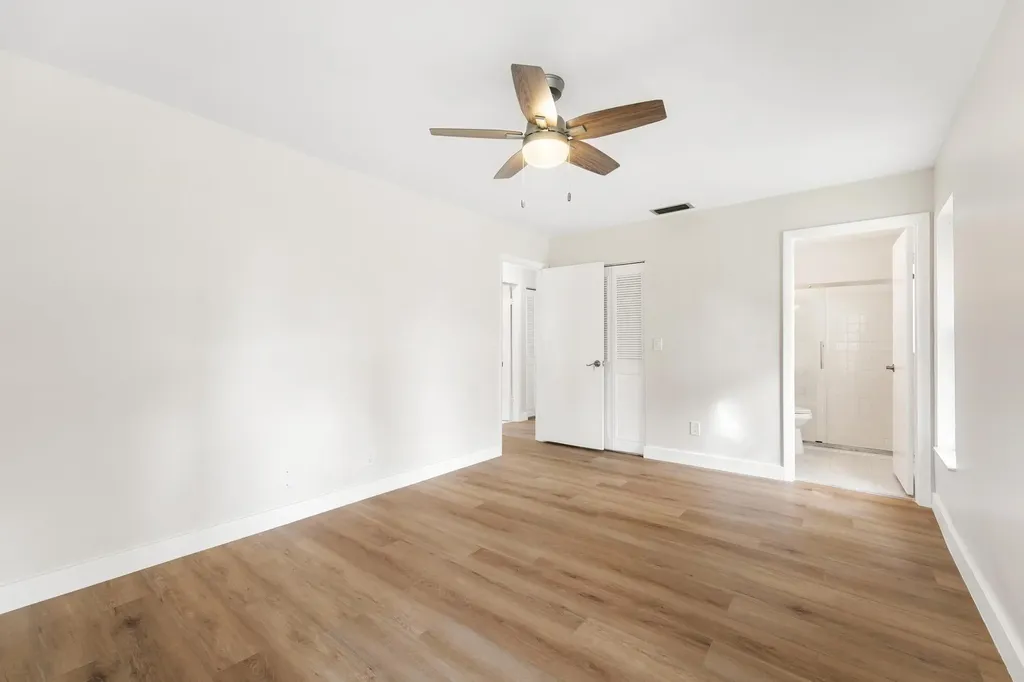 7281 N Pine Park Drive N Lake Worth FL 33467