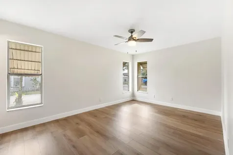 7281 N Pine Park Drive N Lake Worth FL 33467