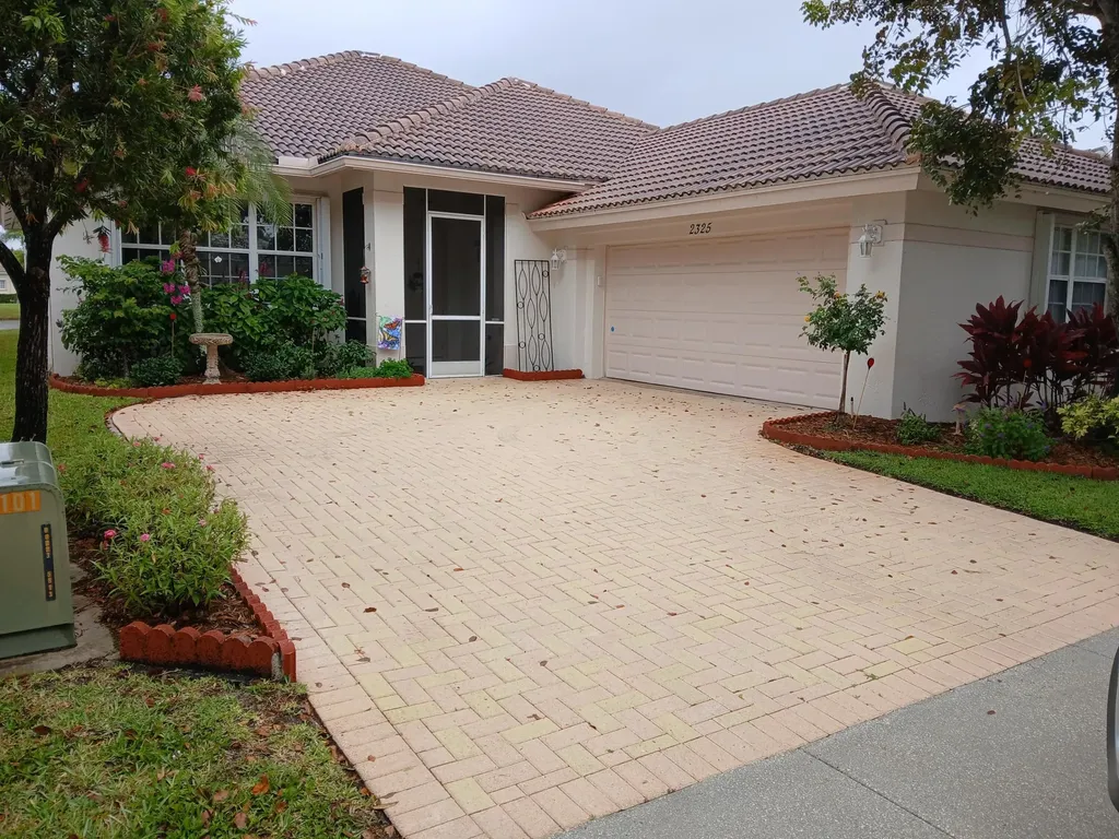 2325 Sailfish Cove Drive West Palm Beach FL 33411